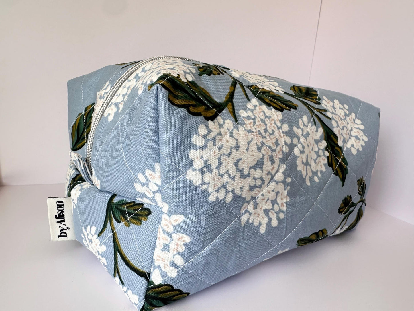 Boxy Makeup Bag in Hydrangeas