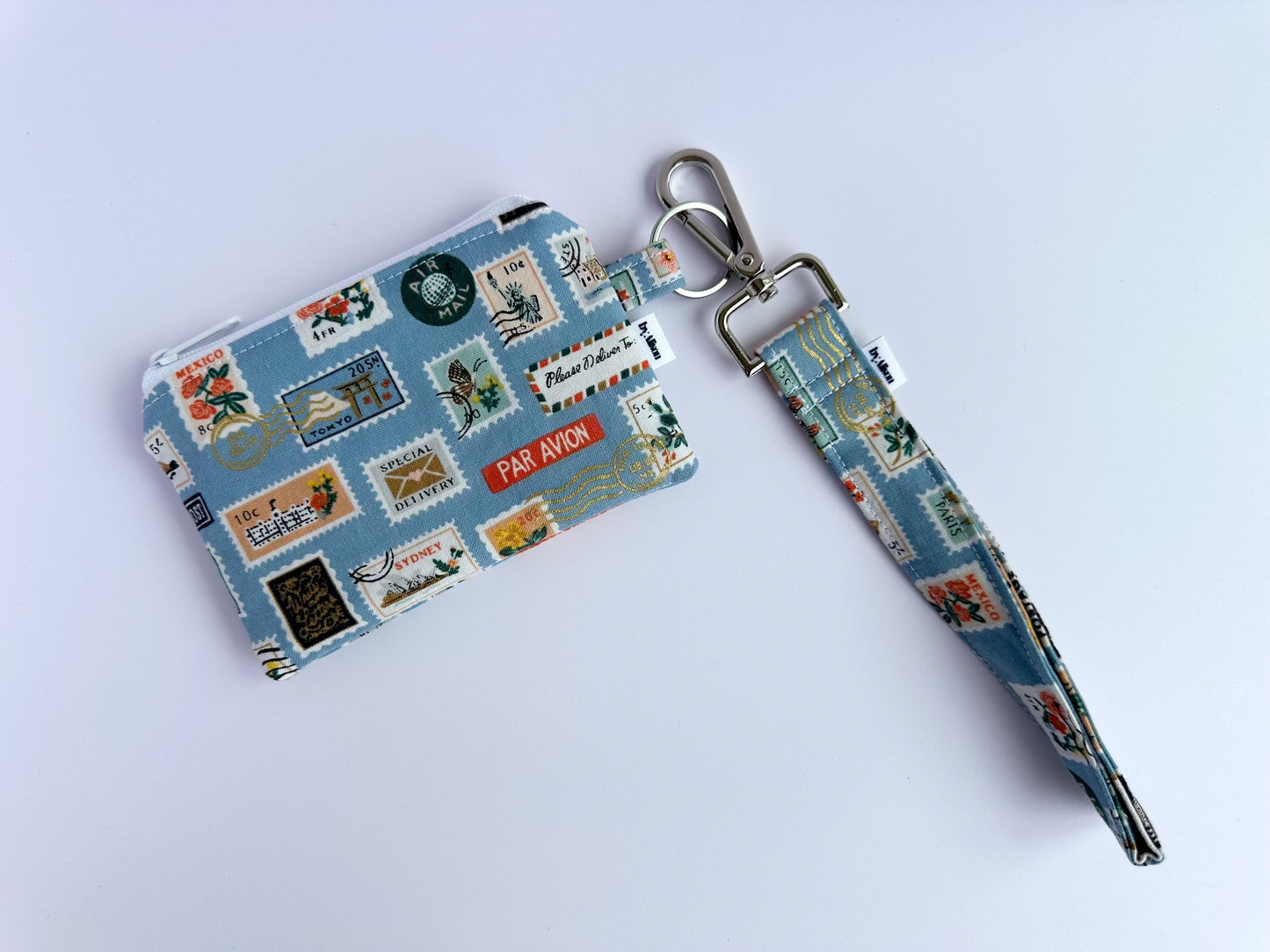 Wristlet & Wallet in Light blue stamps