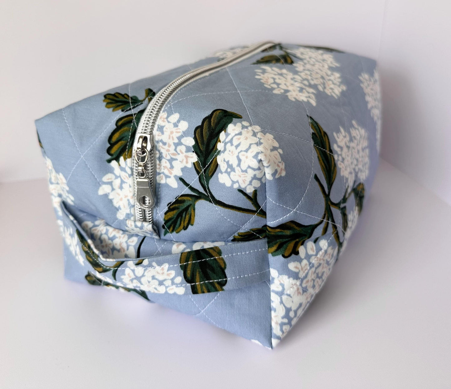 Boxy Makeup Bag in Hydrangeas